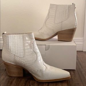 Sam Eldelman Winona Bootie